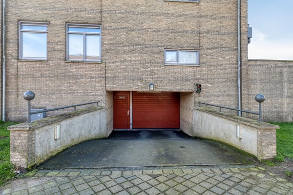 Bunschoten-Spakenburg - Plecht 88 Meerwaerde Makelaars (39).jpg